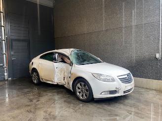 Coche siniestrado Opel Insignia Insignia Sedan 2008 / 2017 2.0 CDTI 16V 130 Ecotec Sedan 4Dr Diesel 1.956cc 96kW FWD 2013/8