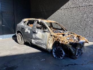 Vrakbiler auto Jaguar E-Pace SUV 2017 VOORWIELAANDRIJVING 2020 110KW 2020/4