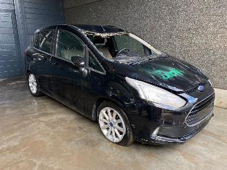 krockskadad bil auto Ford B-Max B-Max (JK8) MPV 1.0 EcoBoost 12V 100 MPV  Benzine 999cc 74kW (101pk) FWD 2018/2