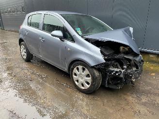 Coche siniestrado Opel Corsa Corsa D Hatchback 1.4 16V Twinport Hatchback  Benzine 1.364cc 66kW 2009/3