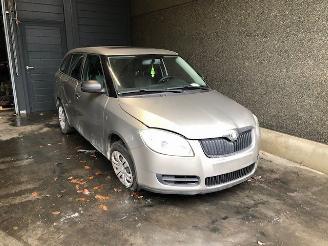 Vrakbiler auto Skoda Fabia Fabia II Combi Combi 5-drs 2007 / 2015 2009/5
