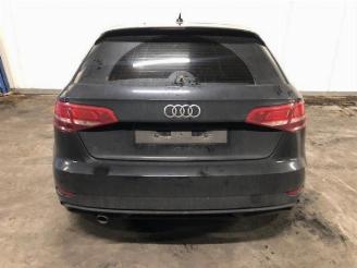 Audi A3 A3 Sportback (8VA/8VF), Hatchback 5-drs, 2012 / 2020 1.6 TDI Ultra 16V picture 5
