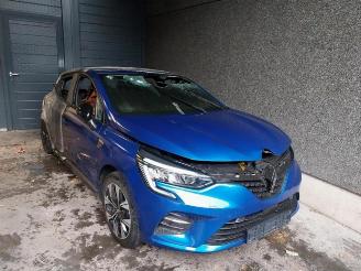 Uttjänta bilar auto Renault Clio Clio V (RJAB), Hatchback 5-drs, 2019 1.0 TCe 90 12V 2021/3