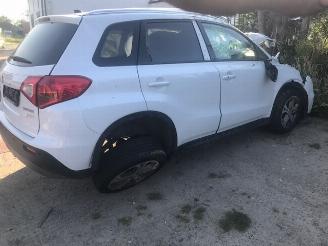 Sloopauto Suzuki Vitara Benzine - 1600cc - 6vit - 2017/1