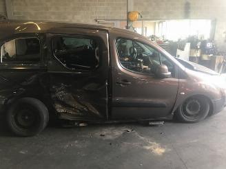 Peugeot Partner 1600cc - diesel - 5vit picture 1