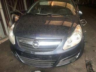 Uttjänta bilar auto Opel Corsa diesel/1300cc/5vit 2008/1
