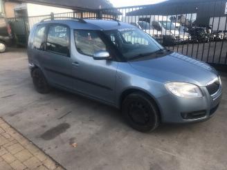 Uttjänta bilar auto Skoda Roomster 1400CC - DIESEL - 5VIT 2011/1