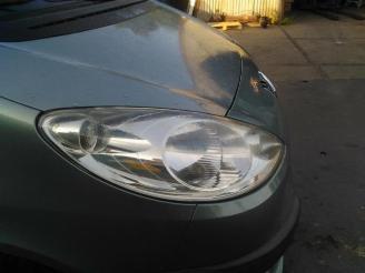 Peugeot 1007 1007 (KM), Hatchback 3-drs, 2004 / 2011 1.4 picture 14