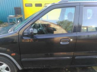 Suzuki Ignis Ignis (FH), Hatchback, 2000 / 2005 1.3 16V picture 21