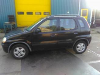 Suzuki Ignis Ignis (FH), Hatchback, 2000 / 2005 1.3 16V picture 2