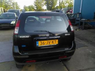 Suzuki Ignis Ignis (FH), Hatchback, 2000 / 2005 1.3 16V picture 3