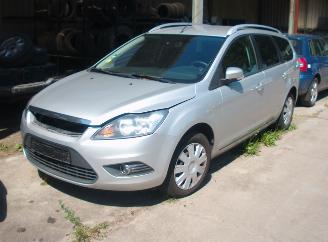 Vrakbiler auto Ford Focus station 2009/1