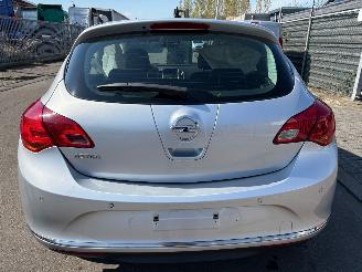 Opel Astra  picture 7