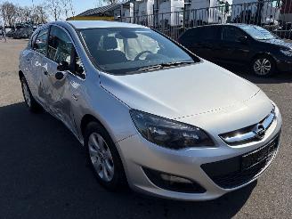 Opel Astra  picture 3