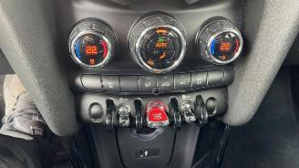 Mini Cooper Mini (F56), Hatchback 3-drs, 2013 1.5 12V Cooper picture 20