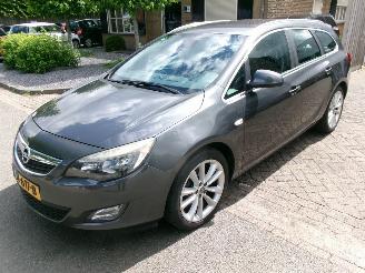  Opel Astra 1.4 SPORT CLIMA 2011/4