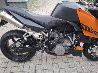 KTM 990 Super Duke  picture 7