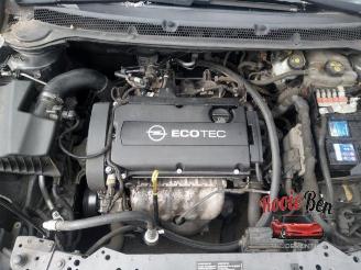 Opel Astra Astra J (PC6/PD6/PE6/PF6), Hatchback 5-drs, 2009 / 2015 1.6 16V Ecotec picture 15
