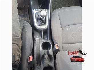 Kia Rio Rio III (UB), Hatchback, 2011 / 2017 1.2 CVVT 16V picture 15