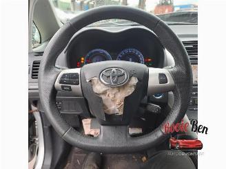 Toyota Auris Auris (E15), Hatchback, 2006 / 2012 1.8 16V HSD Full Hybrid picture 7