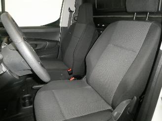Opel Combo 1.5D   E CARGO picture 21