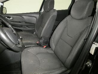 Renault Clio IV GRANDTOUR CO picture 13