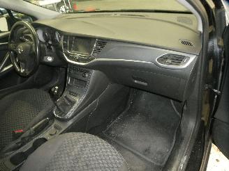 Opel Astra 1.5D EDITION picture 22