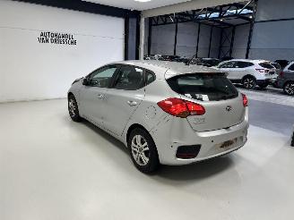 Kia Cee d  picture 5