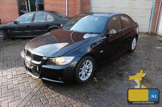 dañado vehículos comerciales BMW 3-serie E90 320i 2007/1