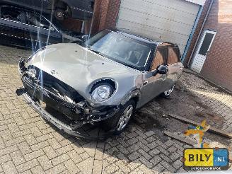 demontáž osobní automobily Mini Clubman F54 1.5 2019/5