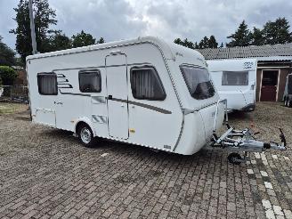 damaged caravans Eriba  Hymer Nova 442 2017/1