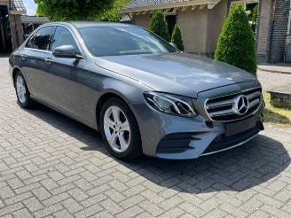 krockskadad bil auto Mercedes E-klasse 200 d AMG LINE  NAVI CAMERA LED 2017/10