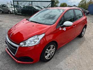 Schadeauto Peugeot 208  2019/4