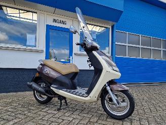 Peugeot  VIVACITY picture 4