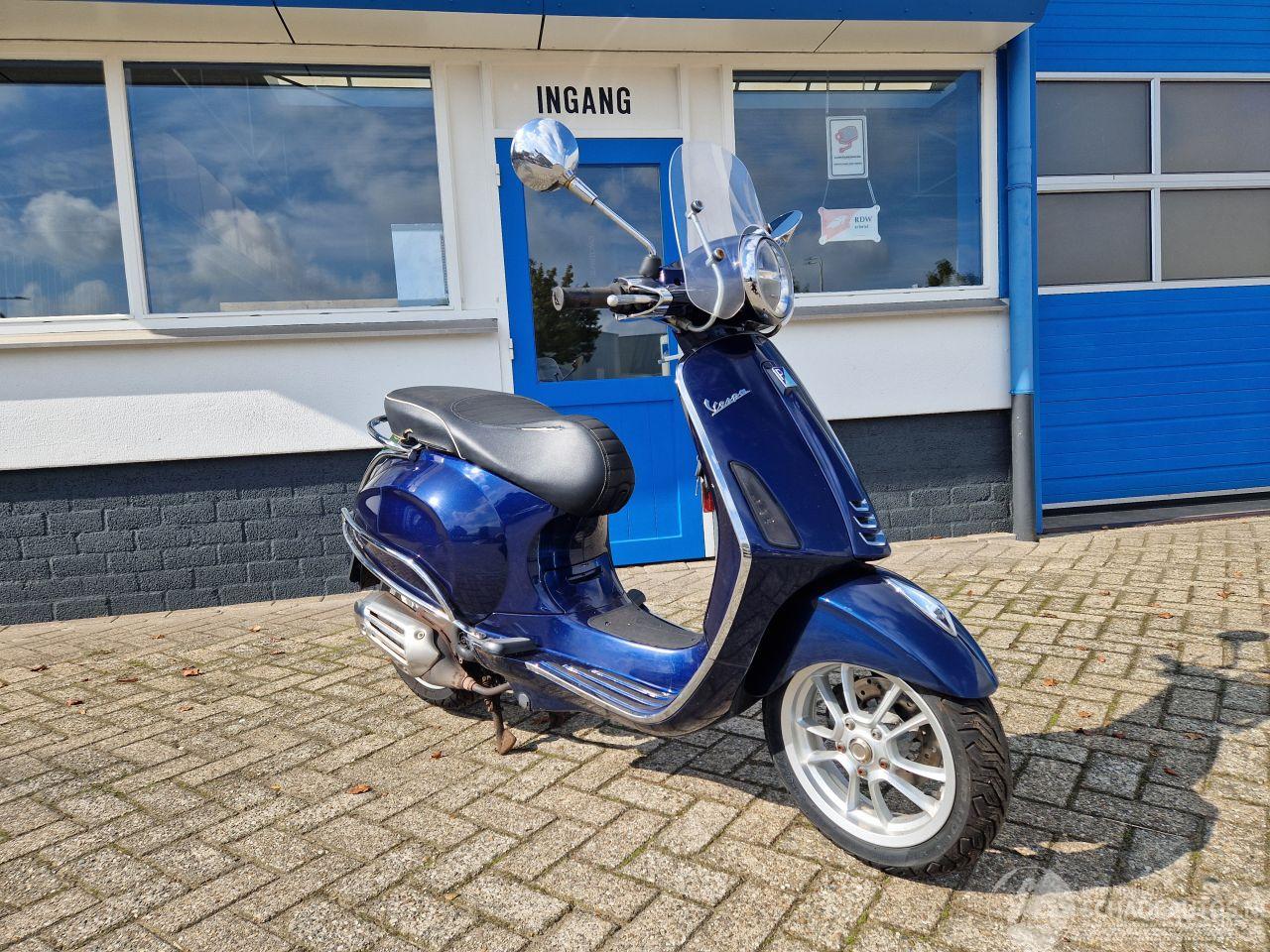 Vespa  PRIMAVERA