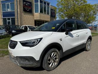 Vrakbiler auto Opel Crossland Crossland (X), SUV, 2017 1.2 Turbo 12V 2020/11