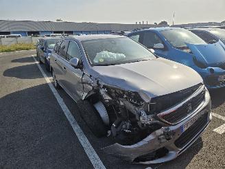 Peugeot 308  picture 4
