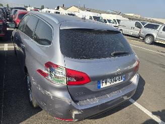 Peugeot 308  picture 9