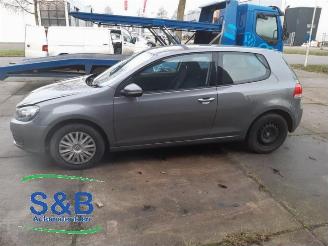 Volkswagen Golf  picture 8