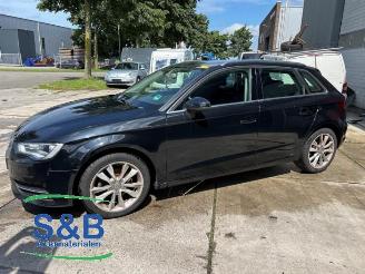 Uttjänta bilar auto Audi A3 A3 Sportback (8VA/8VF), Hatchback 5-drs, 2012 / 2020 1.2 TFSI 16V 2013/11