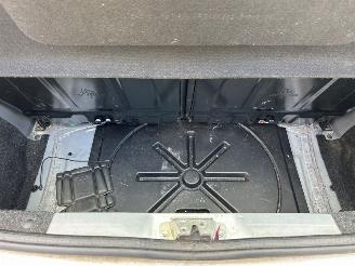 Citroën C1 1.0 12V Hatchback  Benzine 998cc 50kW (68pk) FWD 2005-06/2014-09 (PMCFA; PMCFB; PNCFA; PNCFB) 1KRFE; CFB; 384F; CFA picture 12