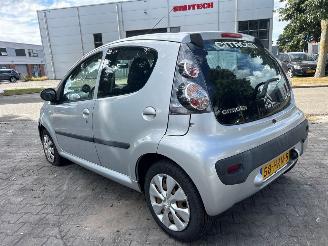 Citroën C1 1.0 12V Hatchback  Benzine 998cc 50kW (68pk) FWD 2005-06/2014-09 (PMCFA; PMCFB; PNCFA; PNCFB) 1KRFE; CFB; 384F; CFA picture 4