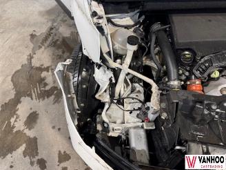 Opel Crossland X picture 10