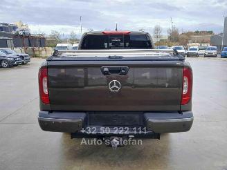 Mercedes X 350 4-MATIC picture 5