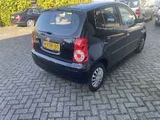 Kia Picanto 1.1 X-clusive Airco picture 4