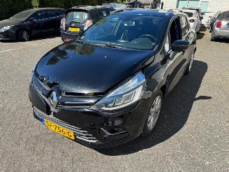 Voiture accidenté Renault Clio 1.2 TCe Intens 2018/3