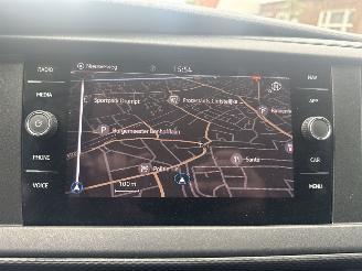 Volkswagen Transporter 2.0 TDI L1H1 28 Bulli picture 23