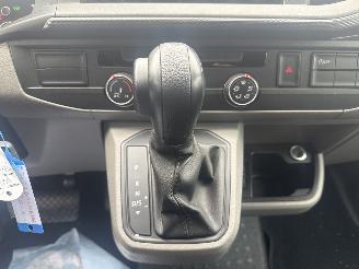 Volkswagen Transporter 2.0 TDI L1H1 28 Bulli picture 22