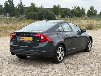 Volvo S-60 2.0 D3 picture 10