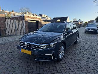 skadebil auto Volkswagen Passat 1.4 TSI PHEV GTE Business 2021/1